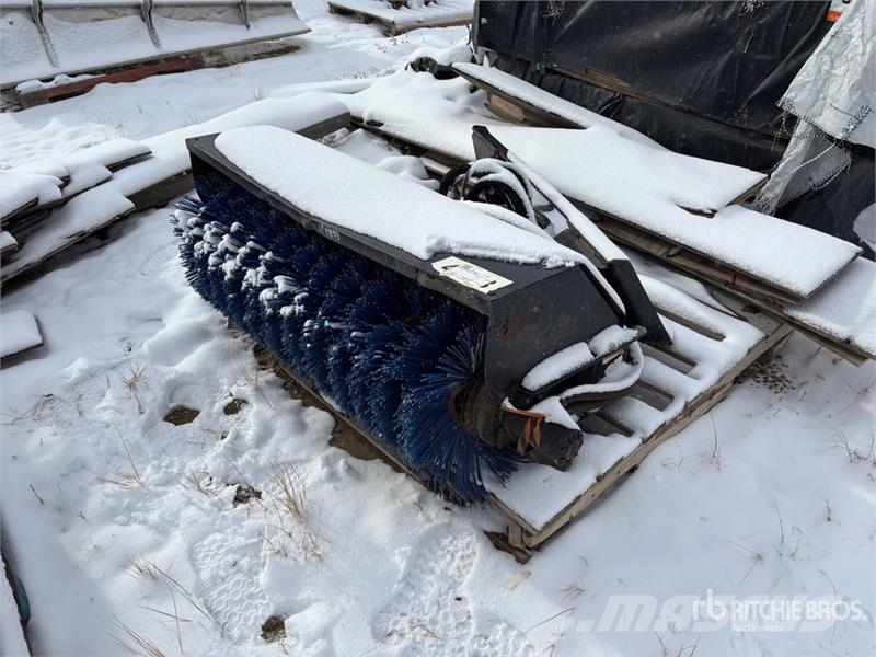 51 in Angle Skid Steer Broom Spazzole