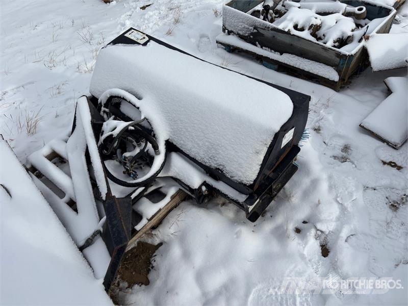 51 in Angle Skid Steer Broom Spazzole