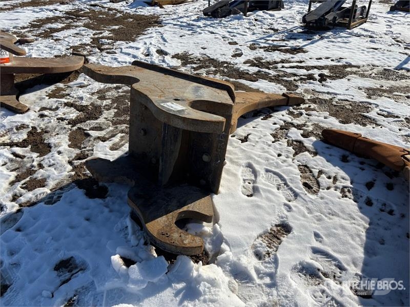  51 in Excavator Ripper - Fits Cat 349FL خداشات