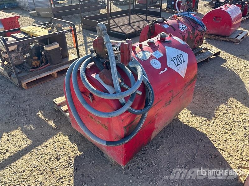 520 L Portable Steel Fuel Tank Degvielas un piedevu tvertnes
