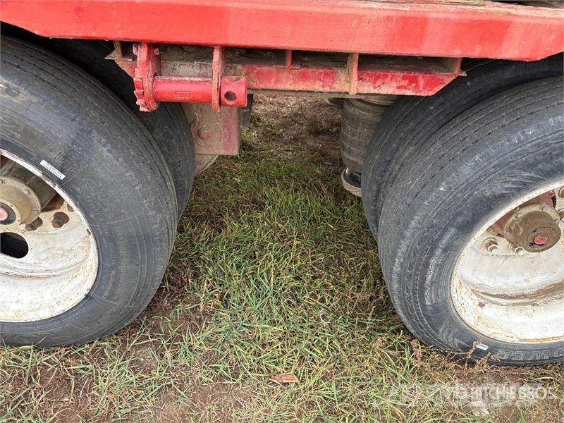  53 ft T/A Sprayer Step Deck Trailer Низкорамные прицепы