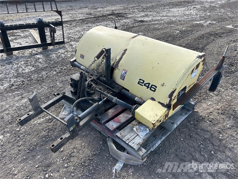  55 in Sweeper Attachment - Fits John Deere Front M Cepillos