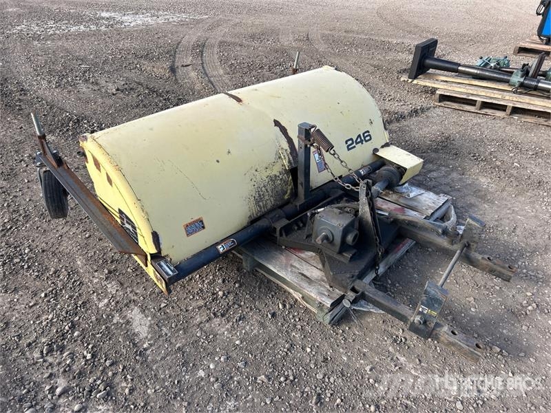  55 in Sweeper Attachment - Fits John Deere Front M Cepillos