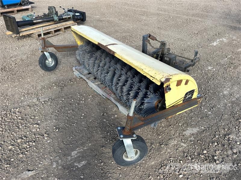  55 in Sweeper Attachment - Fits John Deere Front M Cepillos