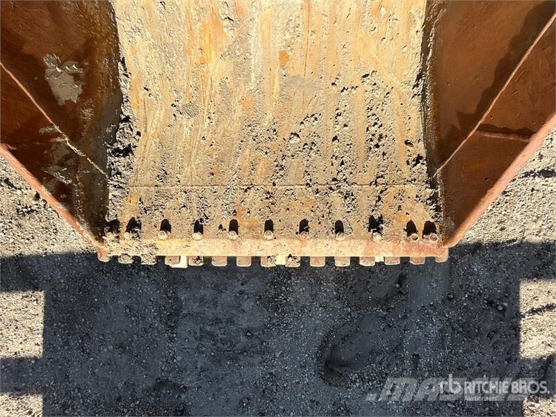  57 in Q/C Cleanup Excavator Bucket Kašike / Korpe