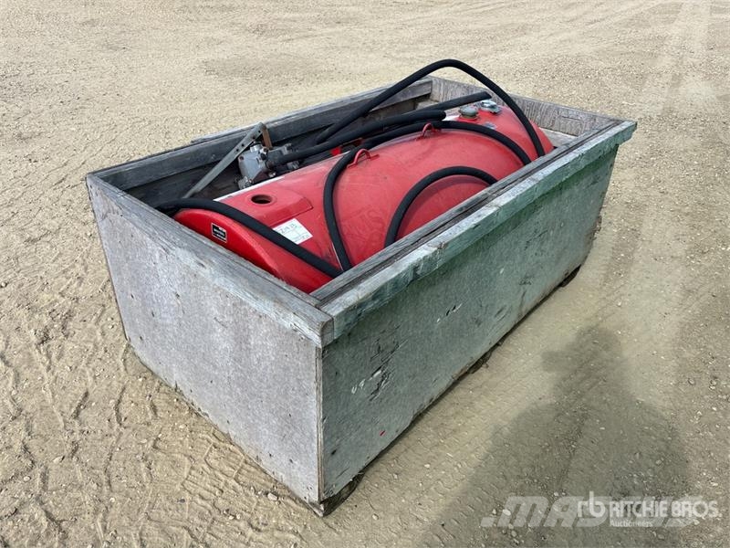  573 L Steel Tidy Fuel Tank Depósitos de combustible y aditivos