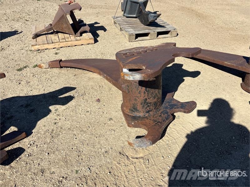 58 in Q/C Excavator Ripper - Fits 270 Escarificadores