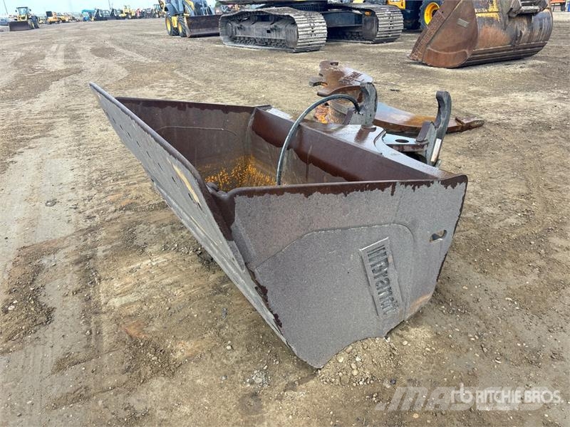  58 in Q/C Hydraulic Tilting Excavator Bucket - Fit 挖斗