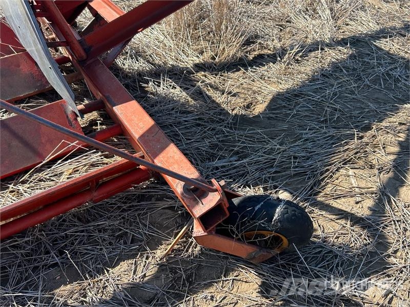  6 Bale Stooker Muut heinä- ja tuorerehukoneet