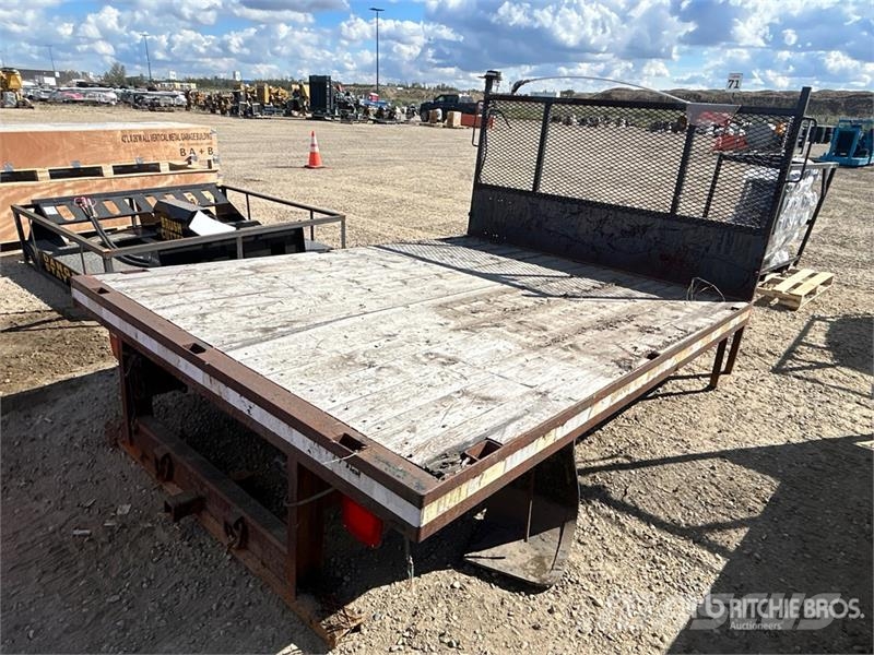 6 ft 8 in x 9 ft Truck Flatbed Body 廂櫃