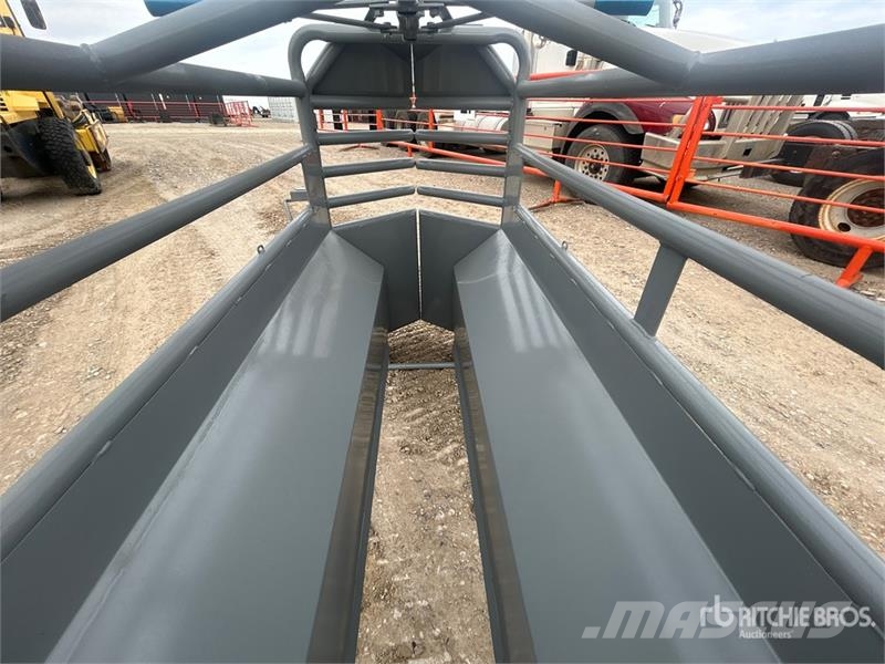 6 ft Squeeze Chute Ostale mašine i oprema za stoku