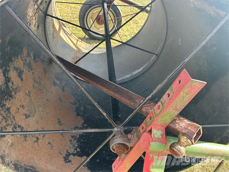  6 Ft Steel Swath Roller Zgrabljalniki