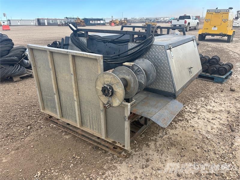  6 ft Welding Deck Body شاحنات أخرى