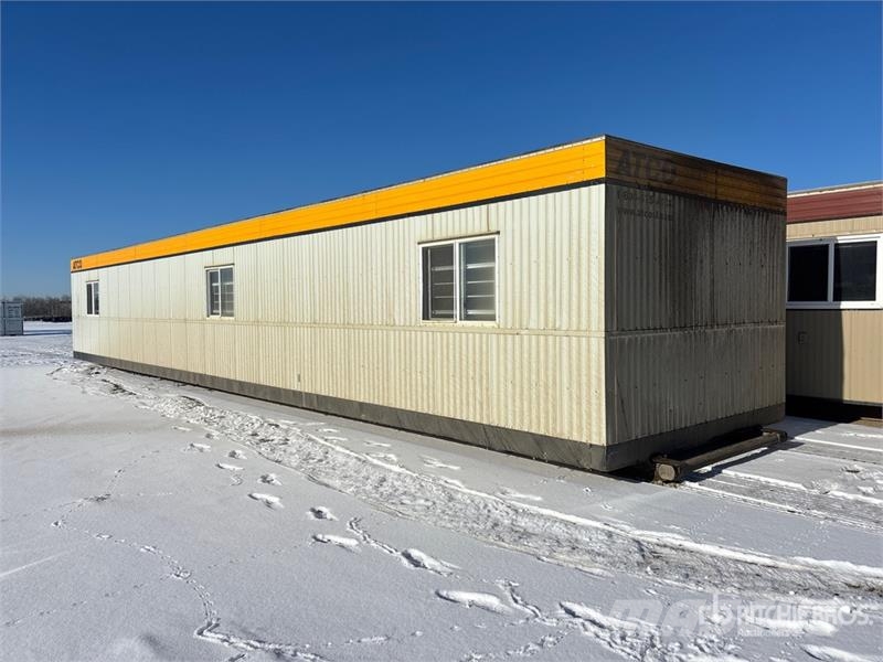 60 ft x 12 ft Skid-Mounted Mobile Office معدات البناء - غير ذلك