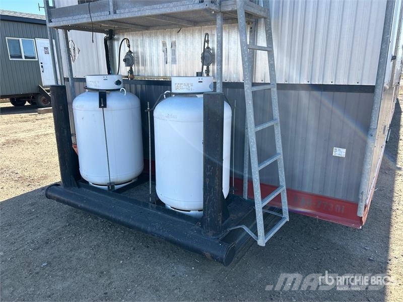 60 ft x 14 ft Skid-Mounted Mobile Camp Celtniecības moduļi