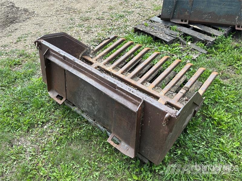 60 in Bucket - Fits Bobcat 722 Skidsteer Drugi deli