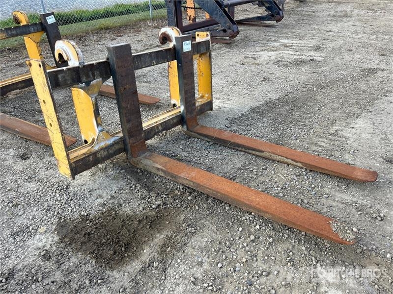  60 in Wheel Loader Forks شوكات