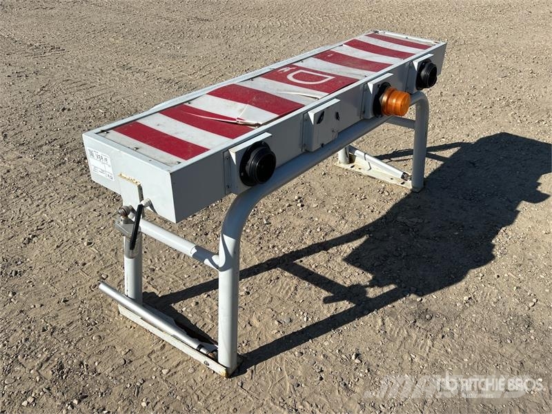 63in Wide Pilot Car Sign Drugi tovornjaki