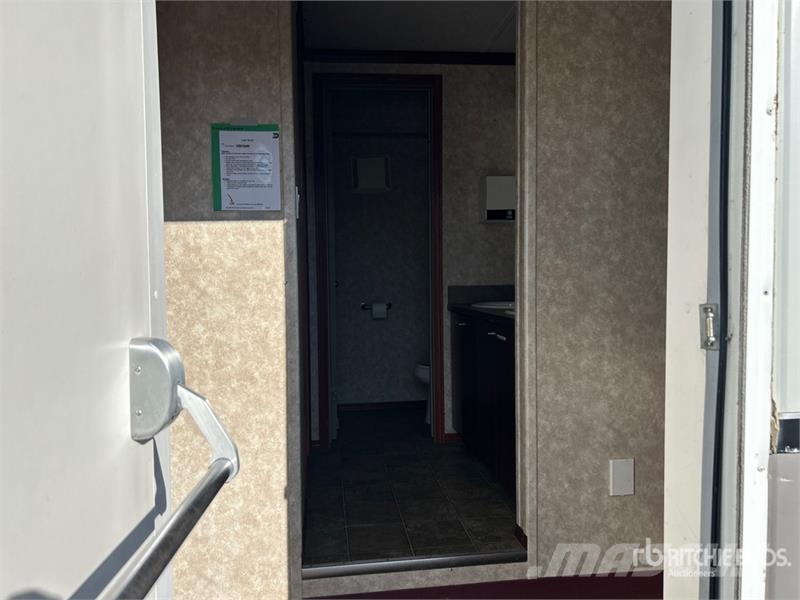 64 ft x 13 ft 8 Person Skid-Mounted Mobile Office Строителство - Други