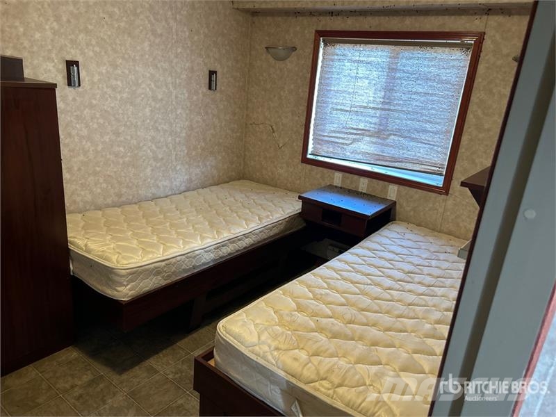 64 ft x 13 ft 8 Person Skid-Mounted Mobile Office Строителство - Други