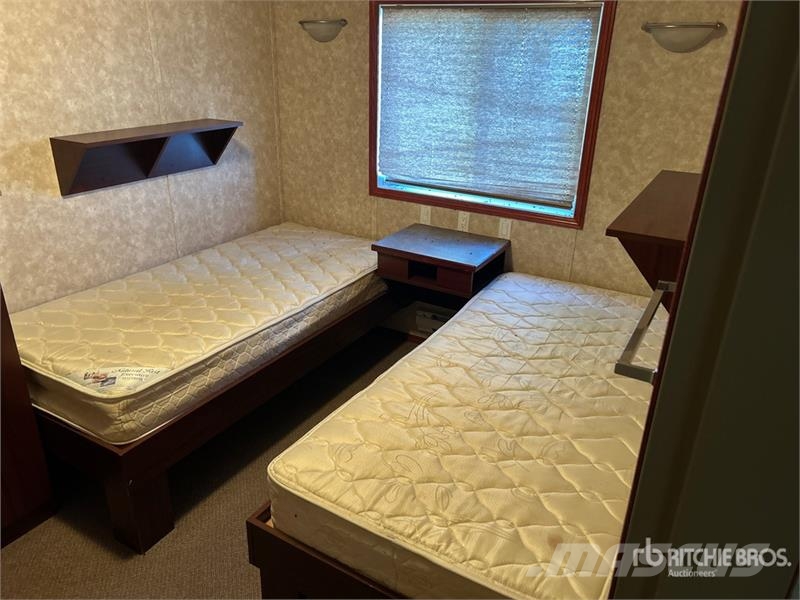 64 ft x 13 ft 8 Person Skid-Mounted Mobile Office Строителство - Други