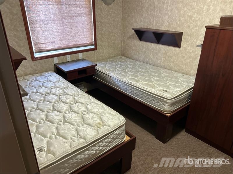 64 ft x 13 ft 8 Person Skid-Mounted Mobile Office Строителство - Други