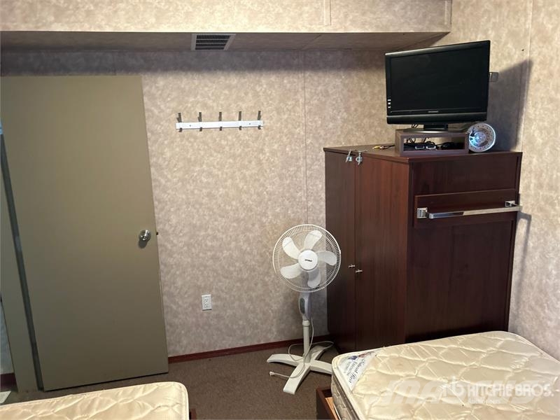 64 ft x 13 ft 8 Person Skid-Mounted Mobile Office Строителство - Други