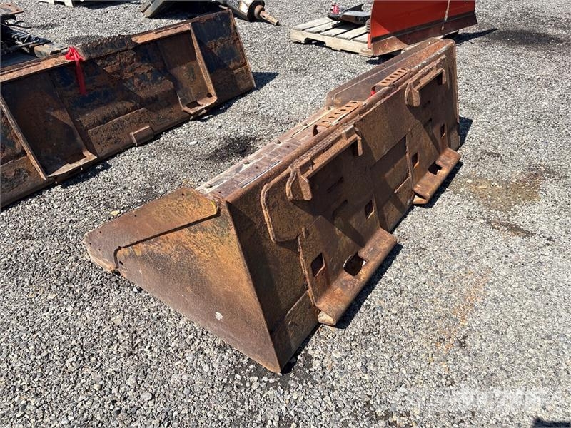 66 in Skid Steer Bucket Godet