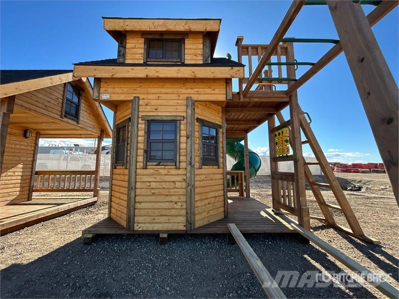 7.5 ft x 9.5 ft Skid-Mounted Playhouse Andre komponenter