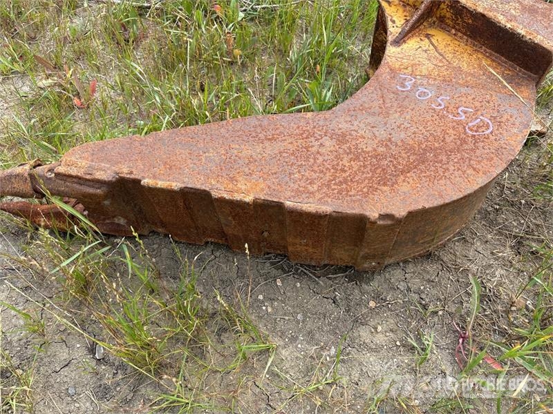  7 in Cribbing Excavator Bucket - Fits Cat 305.5D Godet
