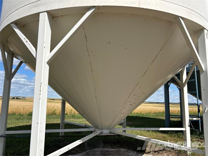  +/- 70 ton Smooth Wall Hopper Grain Bin Foredlings- og lagerhåndteringsutstyr - Annet