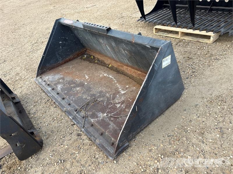  72 in General Purpose Skid Steer Bucket دلاء