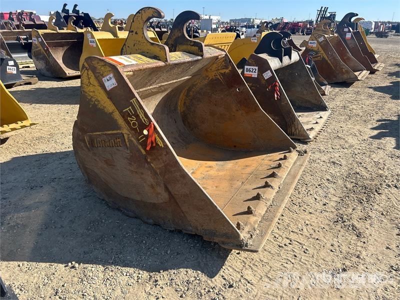  72 in Q/C Cleanup Excavator Bucket - Fits John Dee دلاء