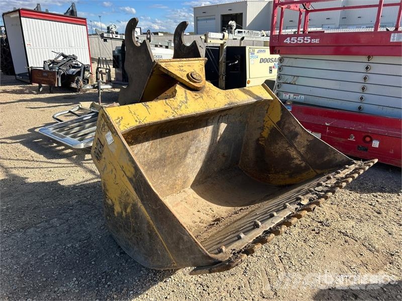 72 in Q/C Cleanup Excavator Bucket Kašike / Korpe