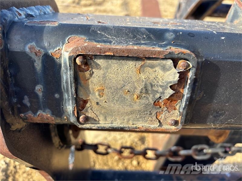 72 in Q/C Wheel Loader Grapple Grabeži