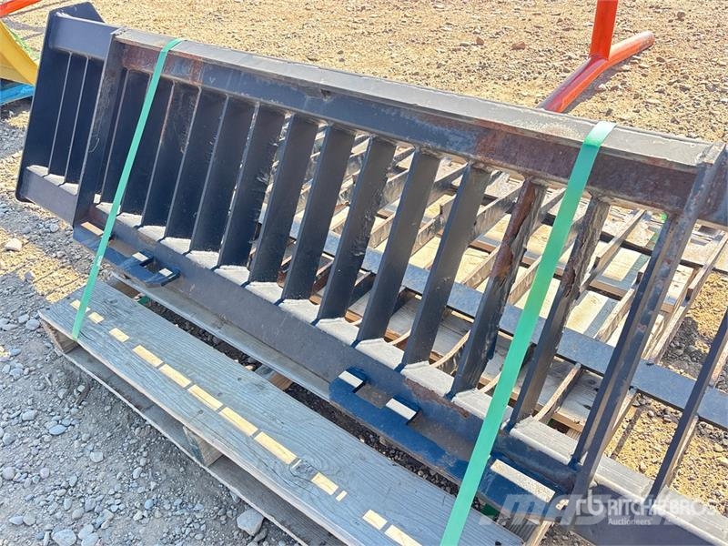 72 in Skeleton Skid Steer Bucket Kanalak