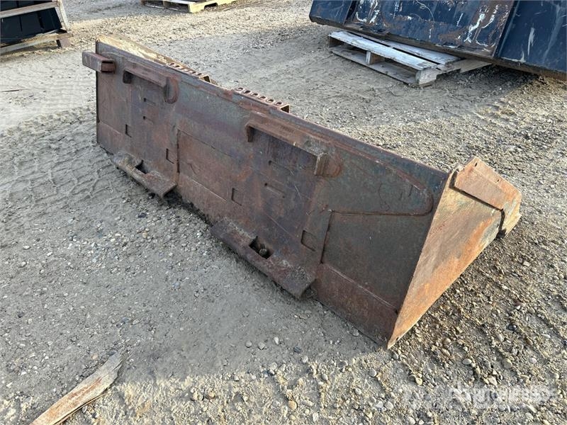  72 in Skid Steer Bucket دلاء