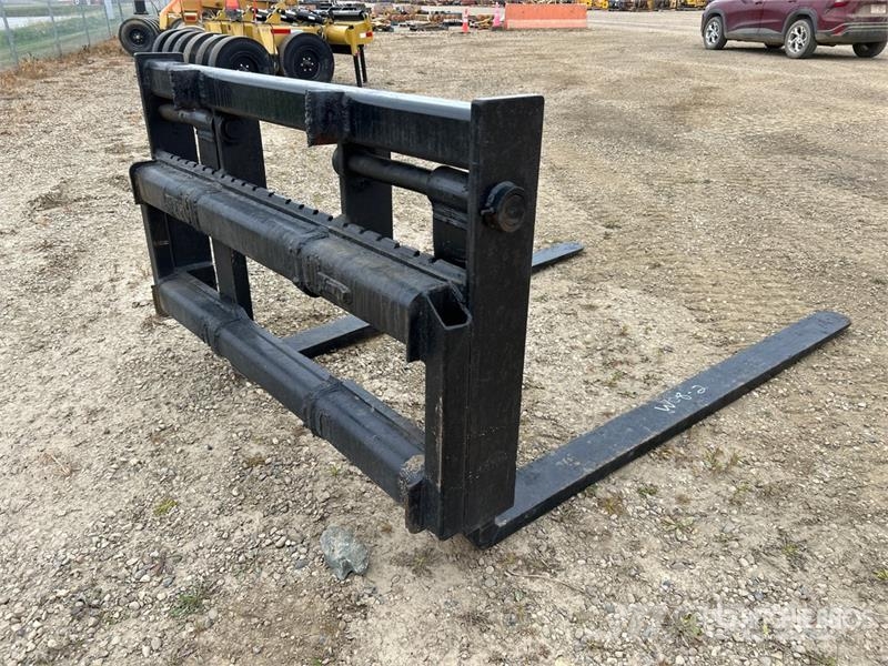 72 in Wheel Loader Forks Fourche