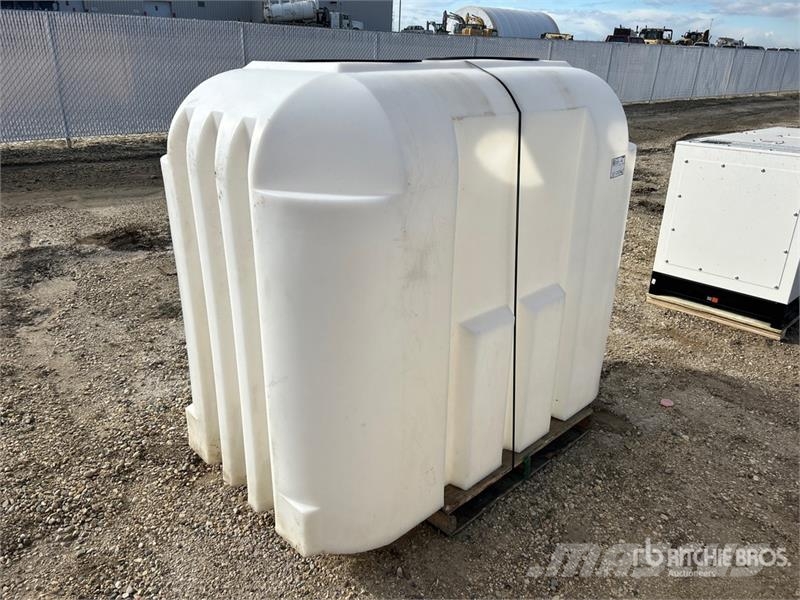 72 in x 40 in x 60 in Poly Water Tank Fuel and additive tanks