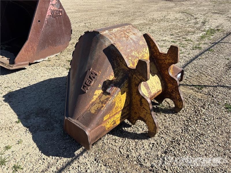 74 in Q/C V-Ditching Excavator Bucket Godet