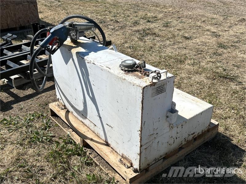  75 gal Portable Steel L-Shaped 4 Ft Fuel Tank Паливні та присадочні баки