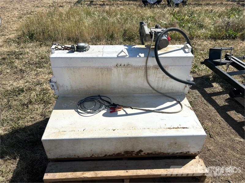  75 gal Portable Steel L-Shaped 4 Ft Fuel Tank Паливні та присадочні баки