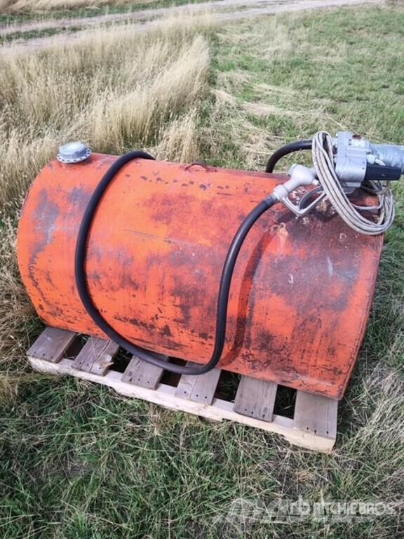 75 gal Portable Steel Diesel Fuel Tank Fuel and additive tanks