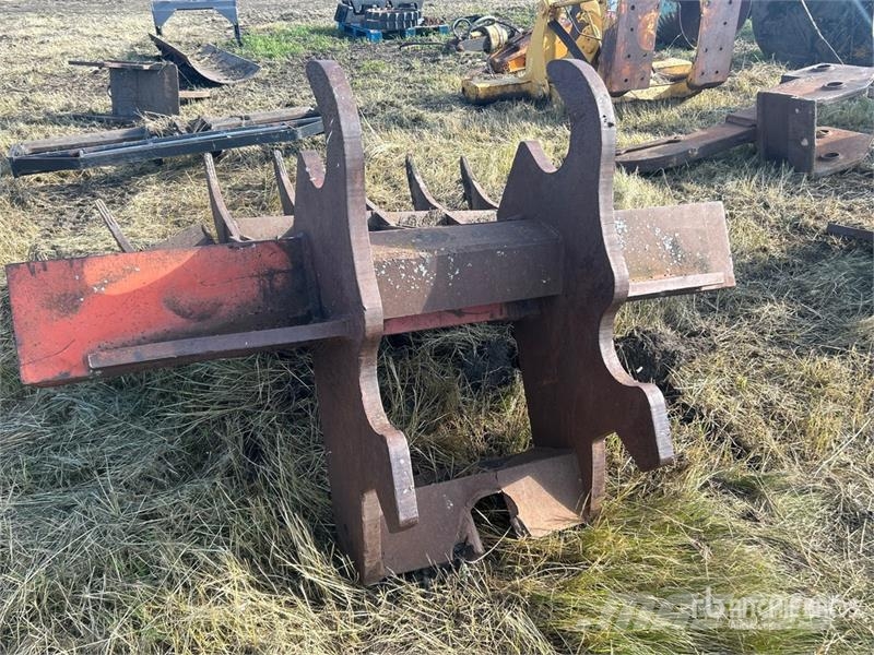  75 in Skeleton Excavator Bucket Godet