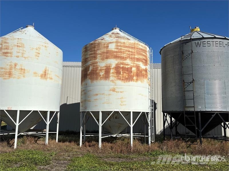 +/- 75 ton Hopper Grain Bin Strojevi za preradu i skadištenje žetva - Ostalo