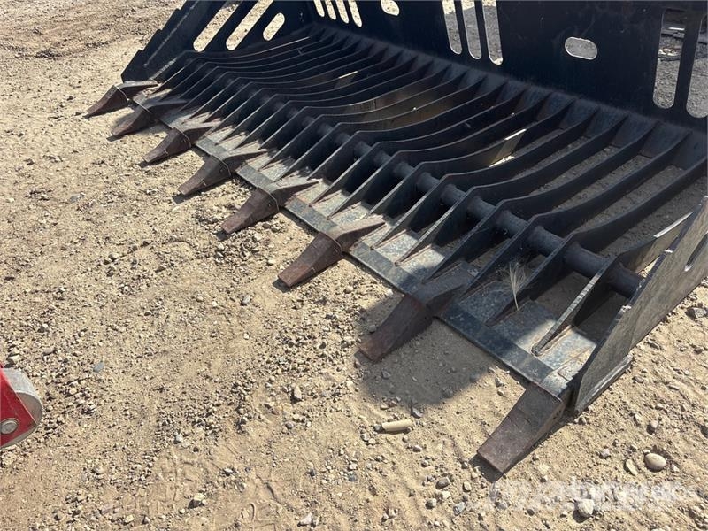  78 in Skeleton Skid Steer Bucket دلاء