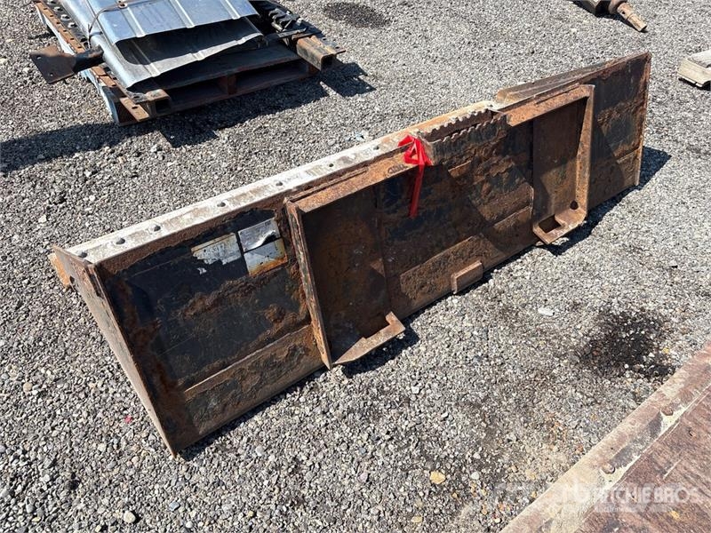 78 in Skid Steer Bucket Godet