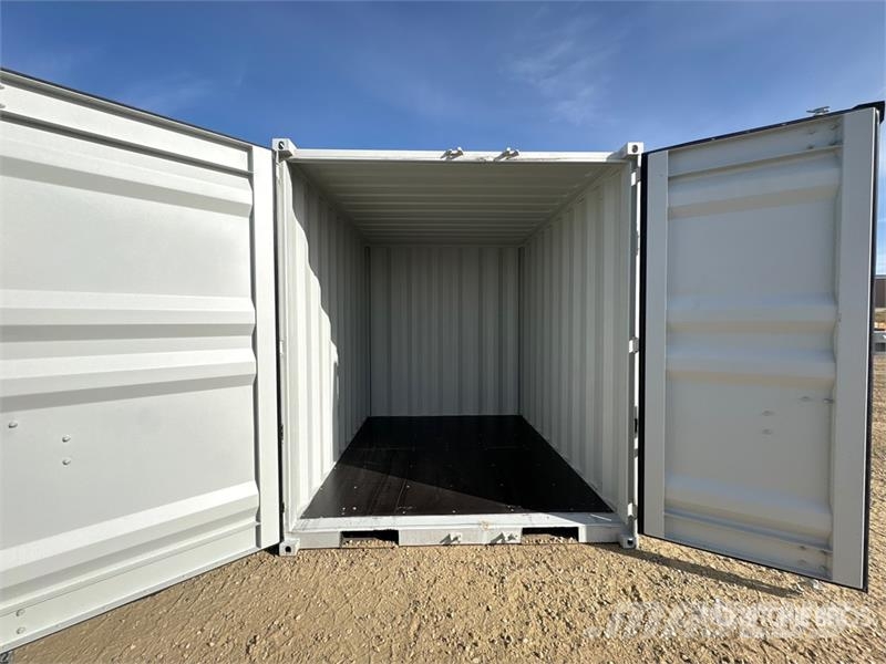 8'8" long Storage Container Raktárkonténerek