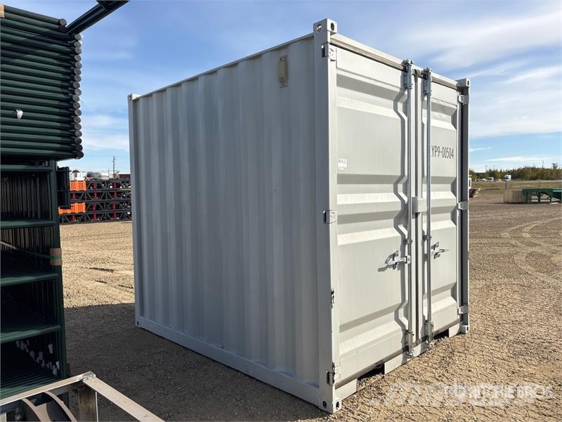 8'8" long Storage Container Raktárkonténerek