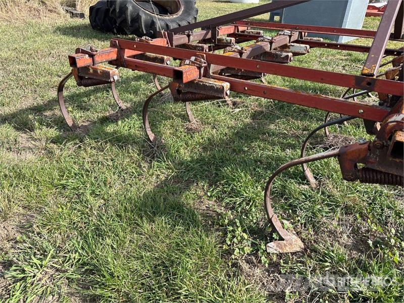  8 ft 3-Point Cultivator Kultivaatorid